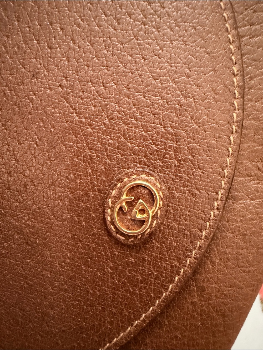 Gucci Vintage Accessory Collection Leather Envelope Pouch with Gold Logo - Picture 7 of 9